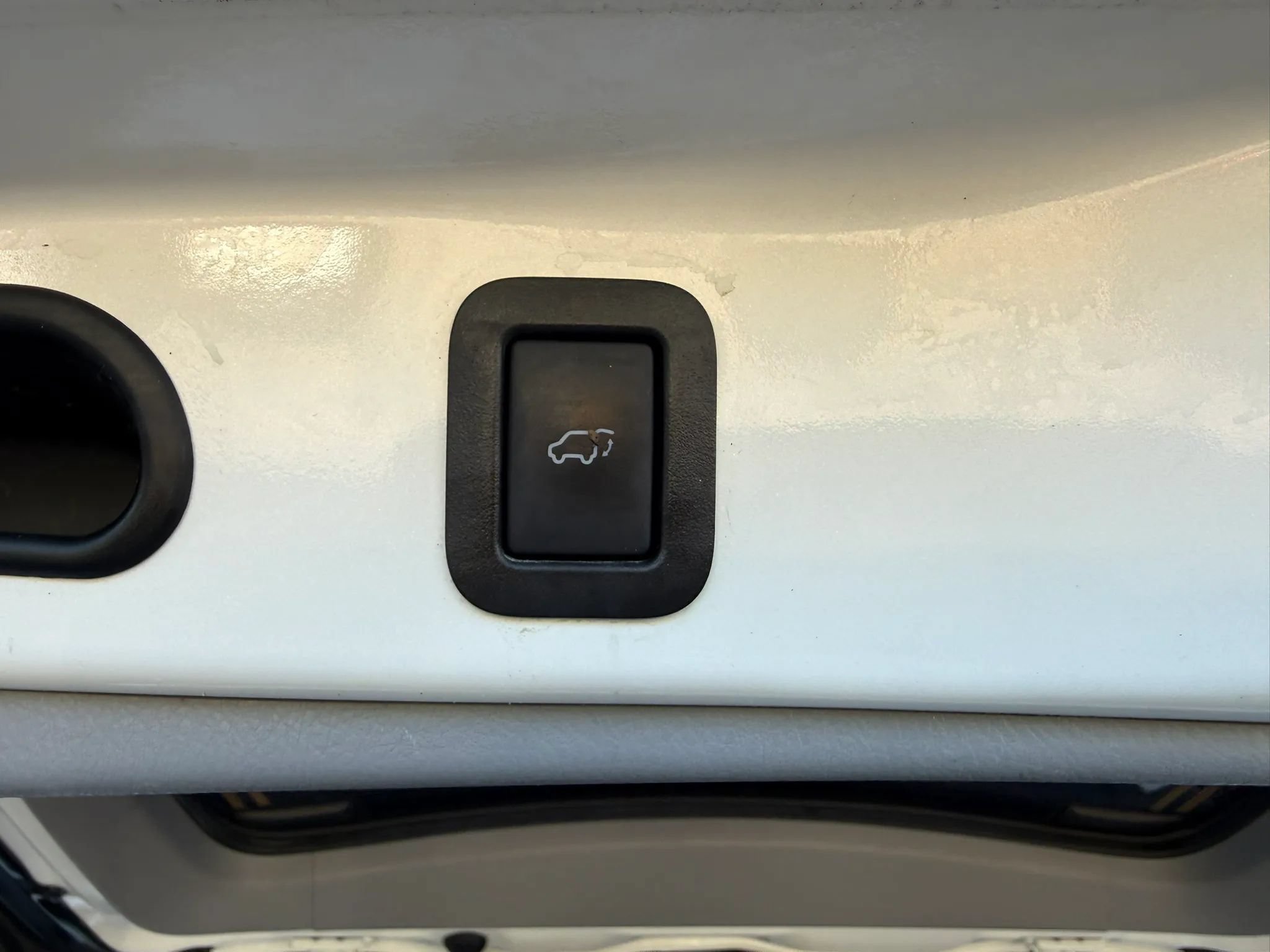 Used 2015 Toyota Highlander Limited AWD/4WD image 37