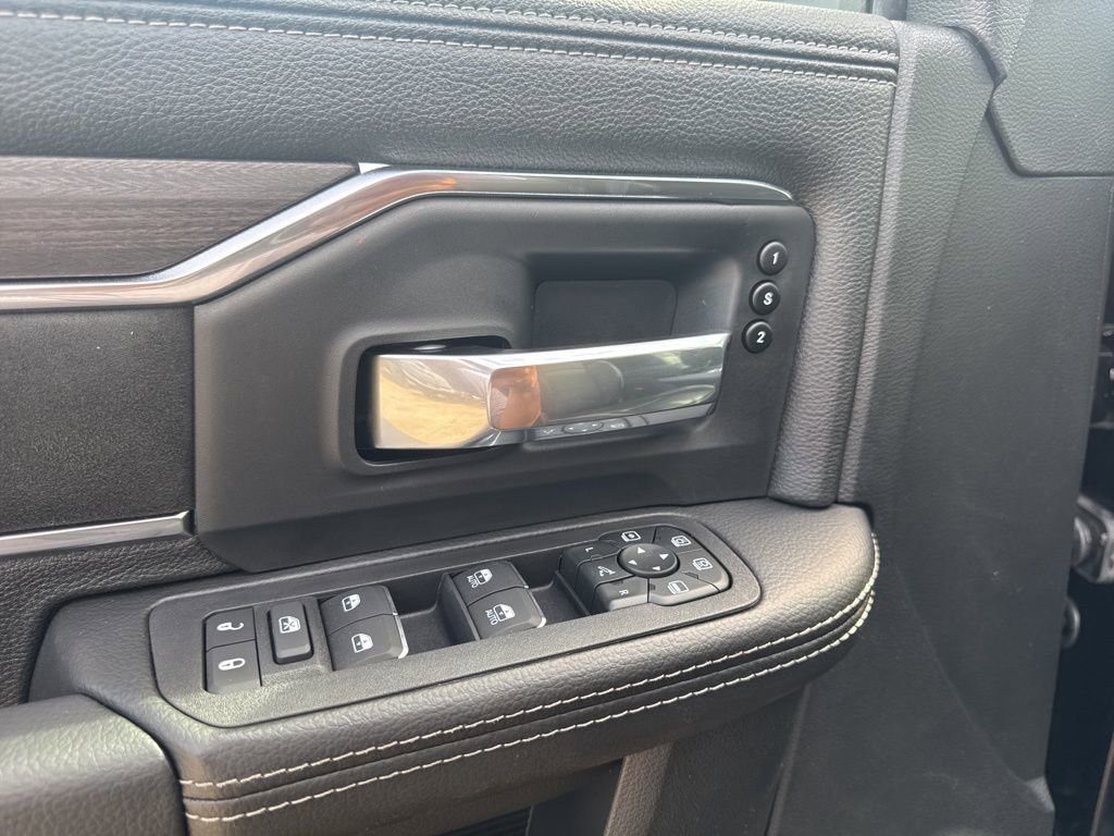 New 2026 RAM 2500 Laramie w/ Night Edition image 33
