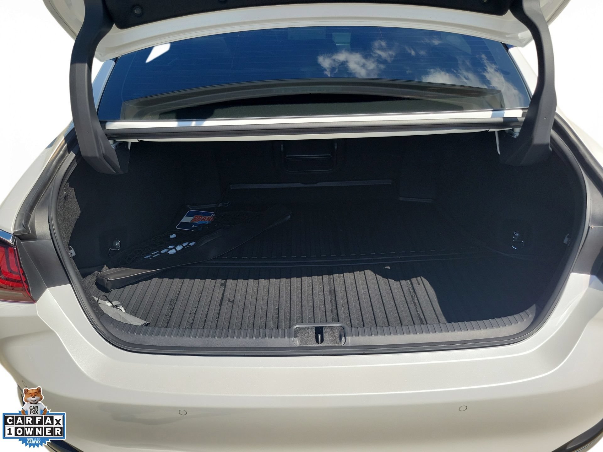 Used 2025 Lexus ES 300h w/ Technology Package FWD image 22