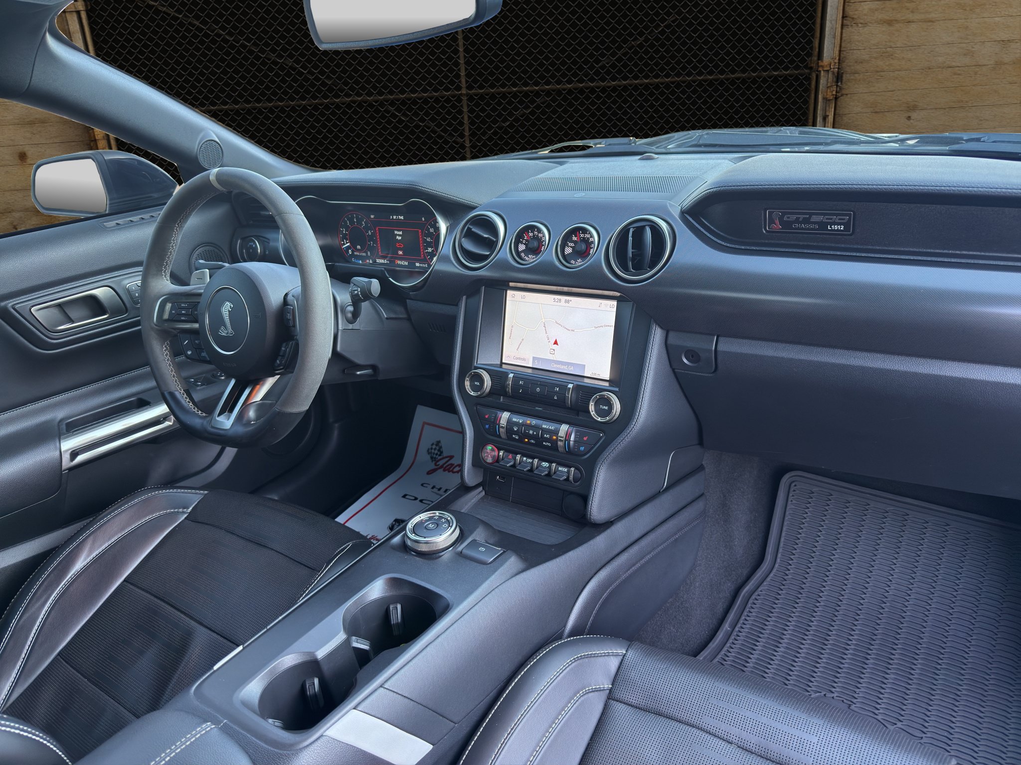 Used 2020 Ford Mustang Shelby GT500 w/ Technology Package RWD image 18