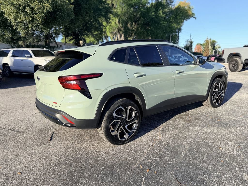 Certified 2024 Chevrolet Trax RS w/ Sunroof Package image 4