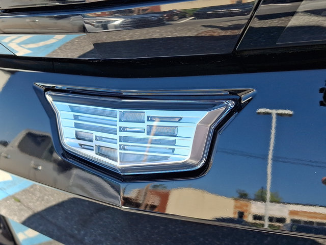 Certified 2024 Cadillac Lyriq Luxury AWD/4WD image 34