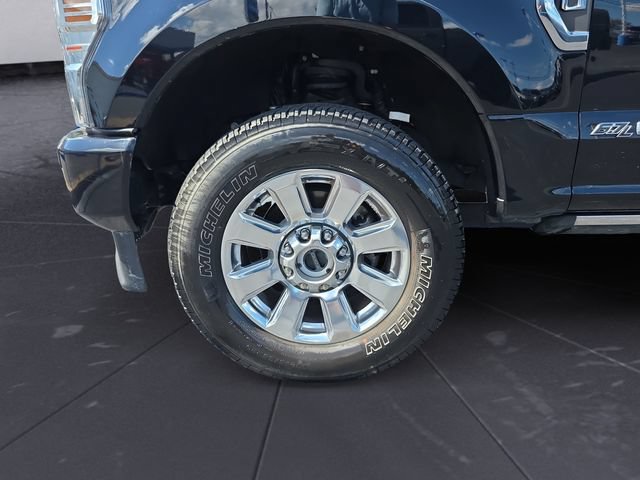 Used 2022 Ford F250 Platinum w/ FX4 Off-Road Package AWD/4WD image 14
