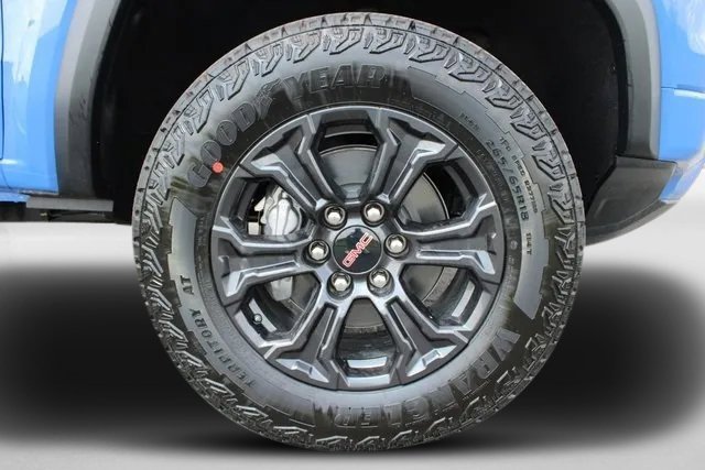 New 2025 GMC Canyon Elevation w/ Convenience Package image 31