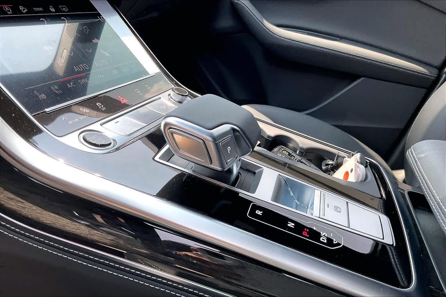 New 2026 Audi Q7 Premium Plus AWD/4WD image 7