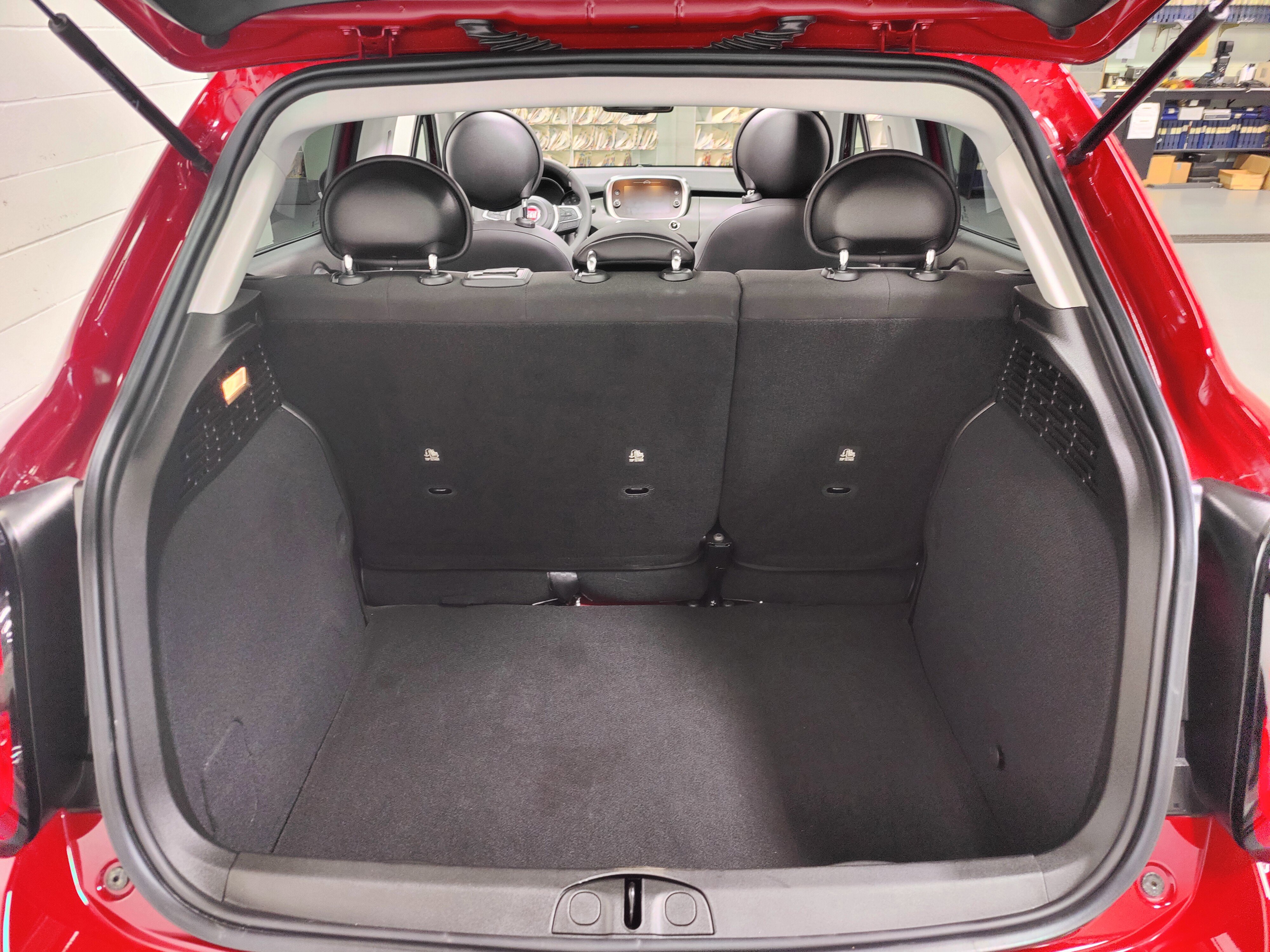 Used 2023 FIAT 500X Pop image 11