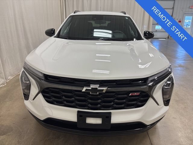 Used 2024 Chevrolet Trax RS w/ Driver Confidence Package FWD image 10