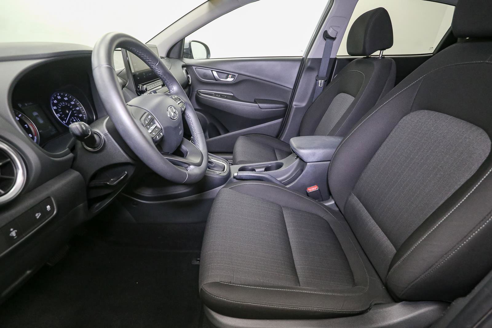 Used 2023 Hyundai Kona SEL w/ Convenience Package image 44