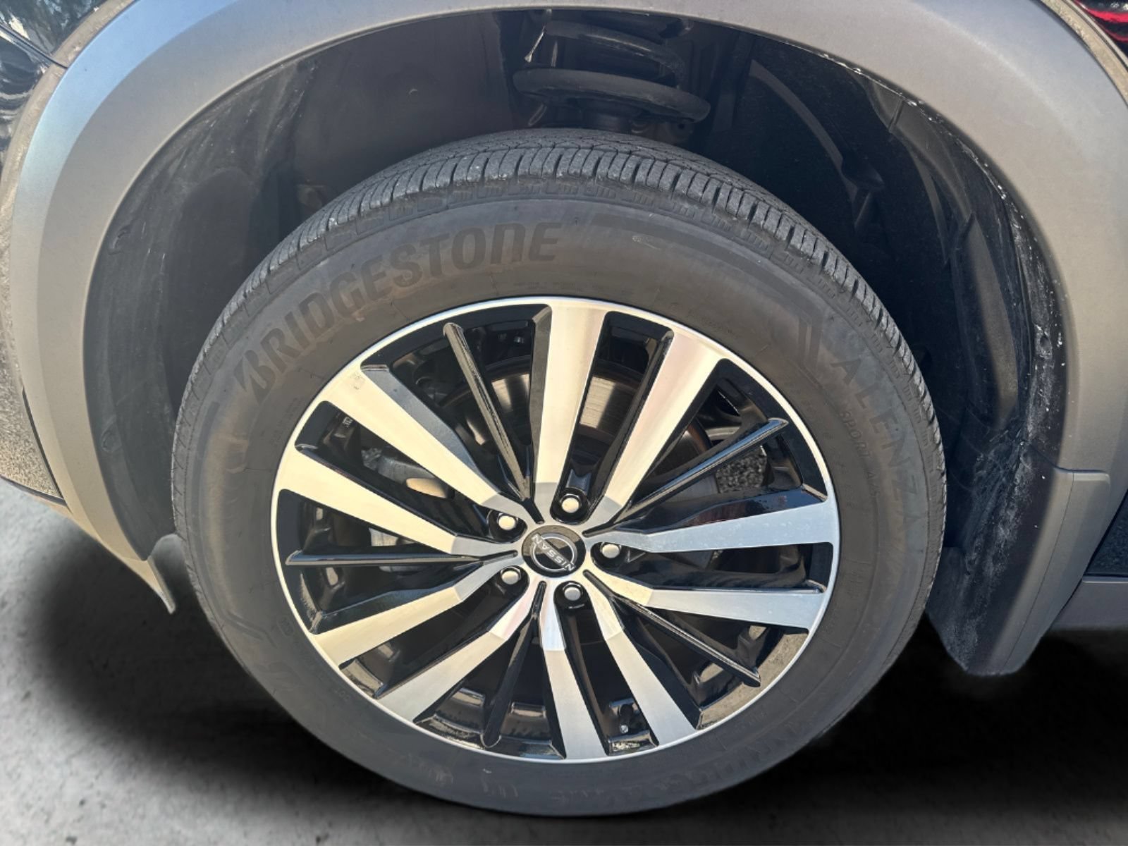 Certified 2025 Nissan Pathfinder Platinum w/ Cargo Package FWD image 50