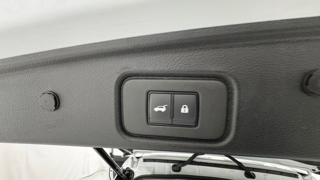 Certified 2025 Nissan Pathfinder Platinum AWD/4WD image 19