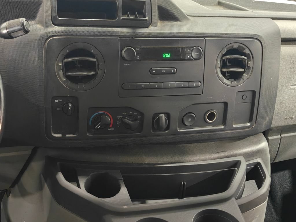 Used 2011 Ford E-150 and Econoline 150 w/ PWR Group RWD image 5