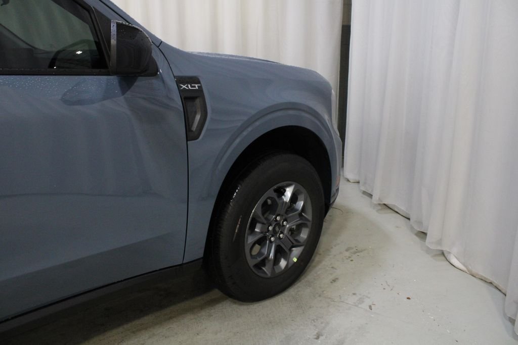 New 2026 Ford Maverick XLT w/ XLT Luxury Package FWD image 27