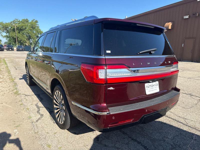Used 2018 Lincoln Navigator L Reserve w/ Technology Package AWD/4WD image 2