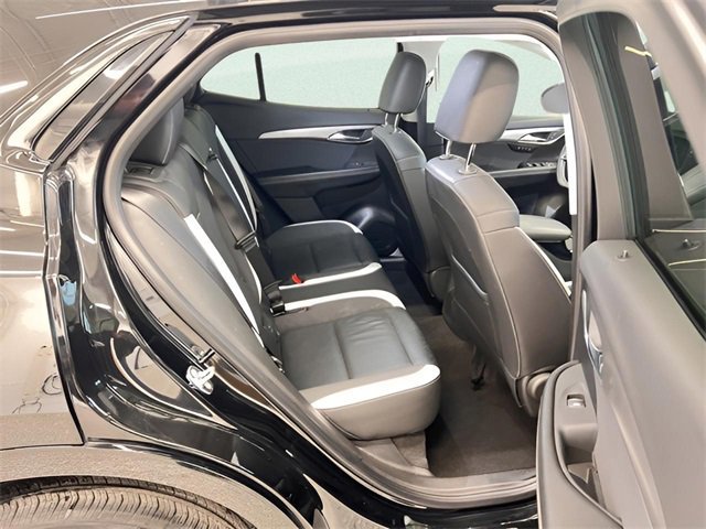 Certified 2025 Buick Envision Sport Touring image 12