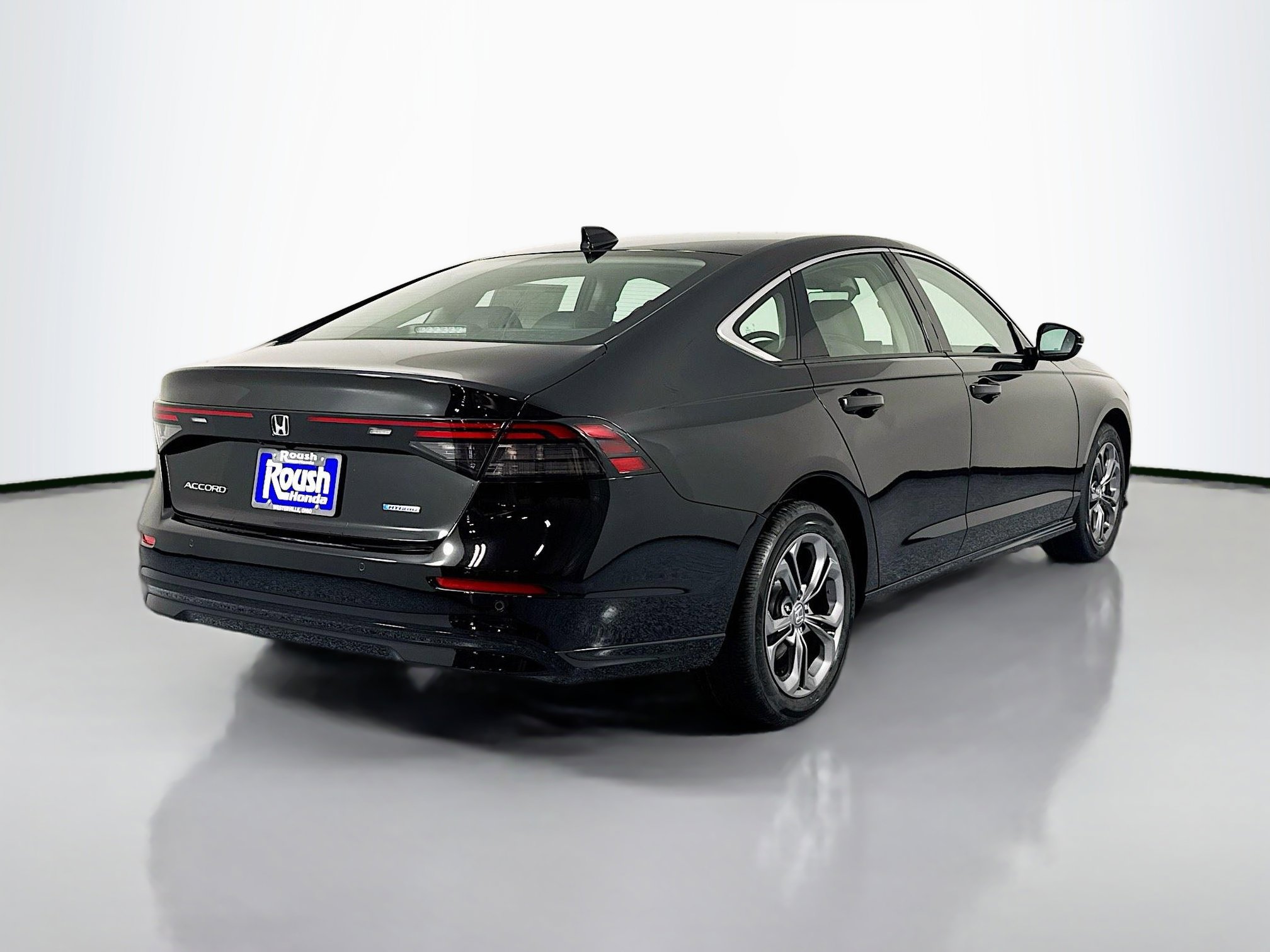 New 2026 Honda Accord EX-L image 5