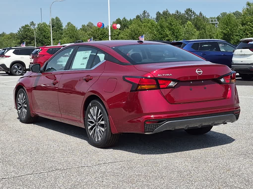New 2026 Nissan Altima 2.5 SV FWD image 4
