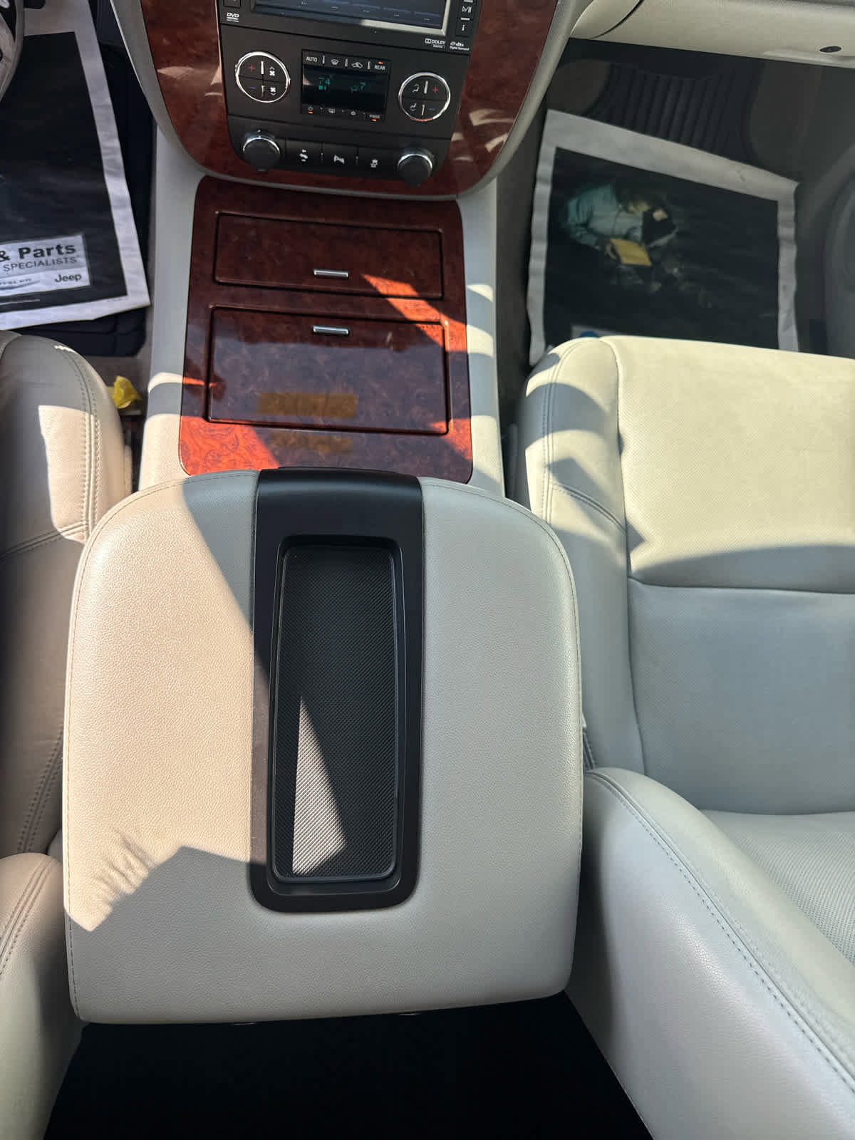 Used 2013 Chevrolet Tahoe LTZ image 32