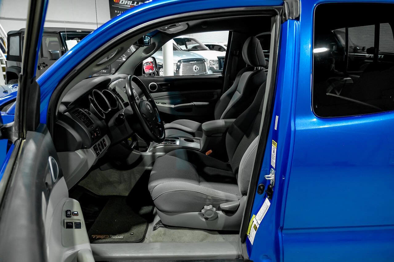 Used 2009 Toyota Tacoma PreRunner RWD image 4