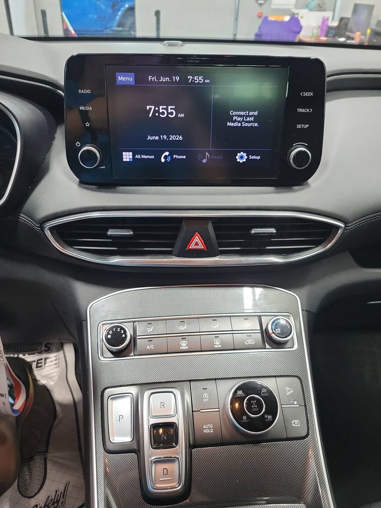 Used 2021 Hyundai Santa Fe SE AWD/4WD image 4