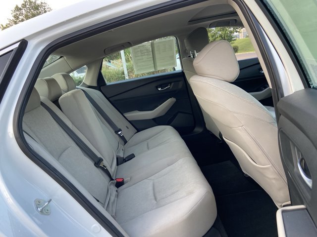 Used 2024 Honda Accord EX image 14
