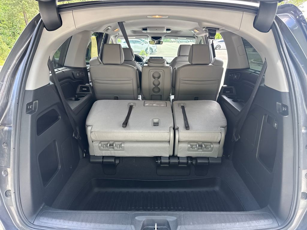 Used 2022 Honda Odyssey Elite image 32