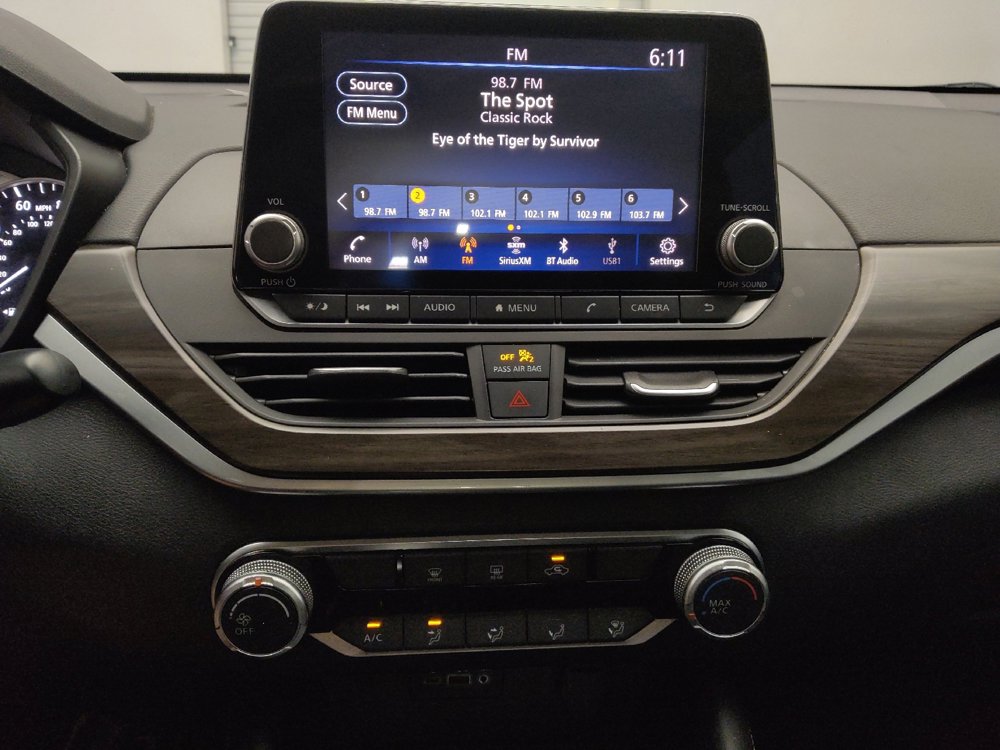 Used 2023 Nissan Altima 2.5 SV image 25