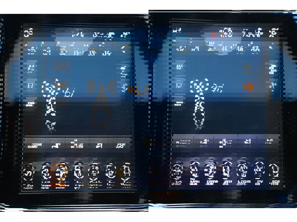 Used 2019 Jeep Grand Cherokee Altitude image 22