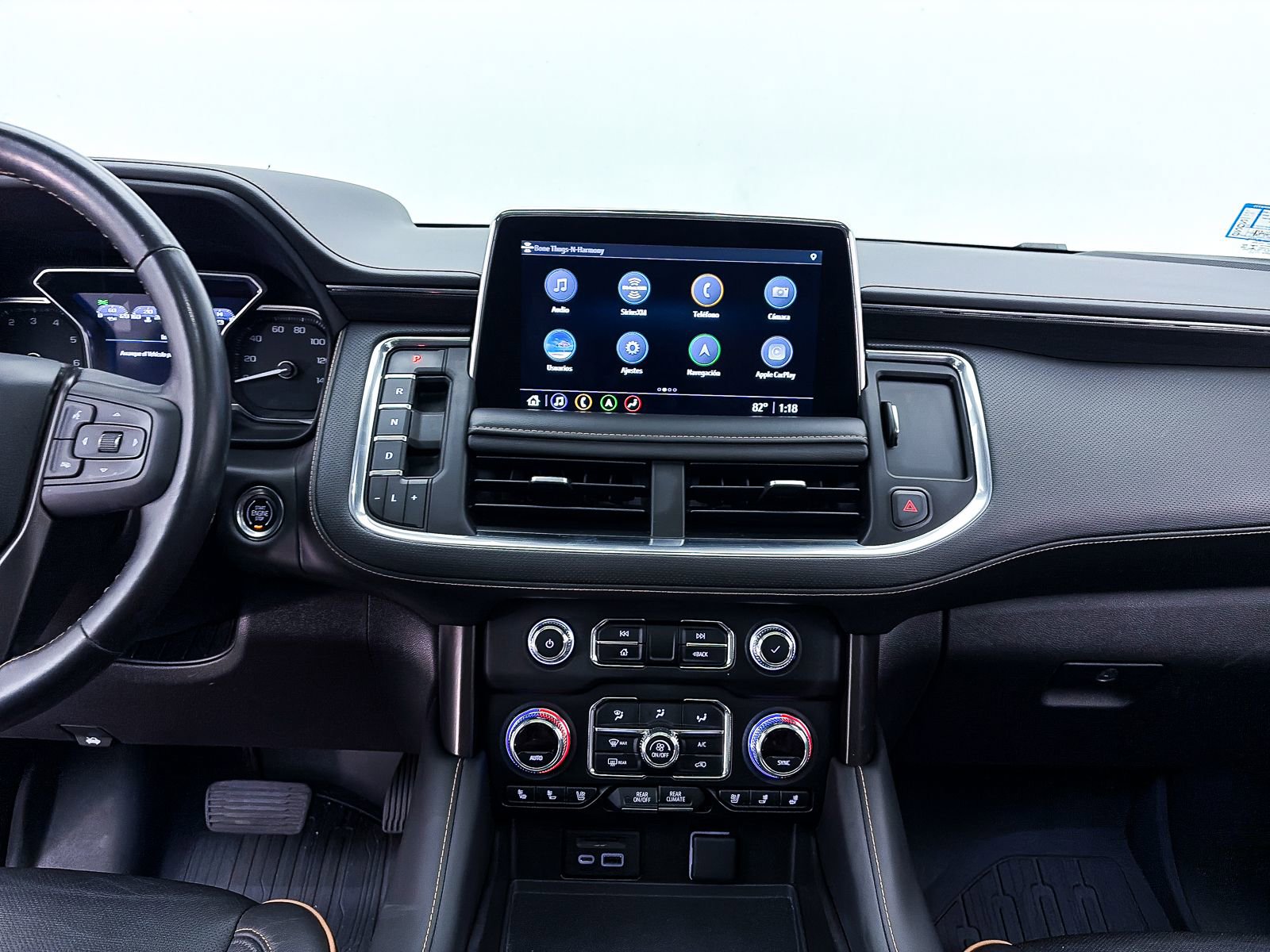 Used 2021 GMC Yukon AT4 w/ AT4 Premium Package AWD/4WD image 10