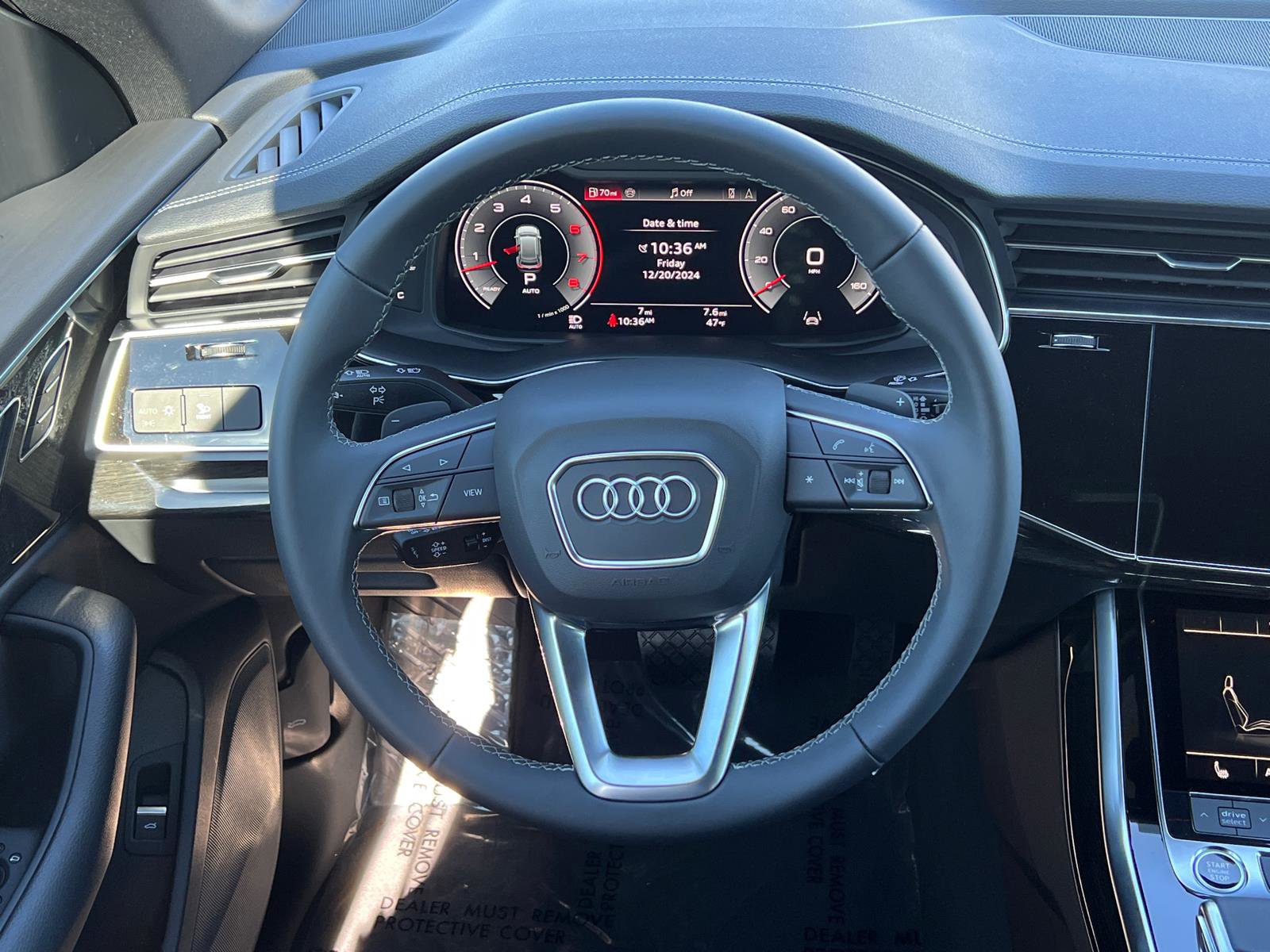 New 2025 Audi Q8 Premium image 17