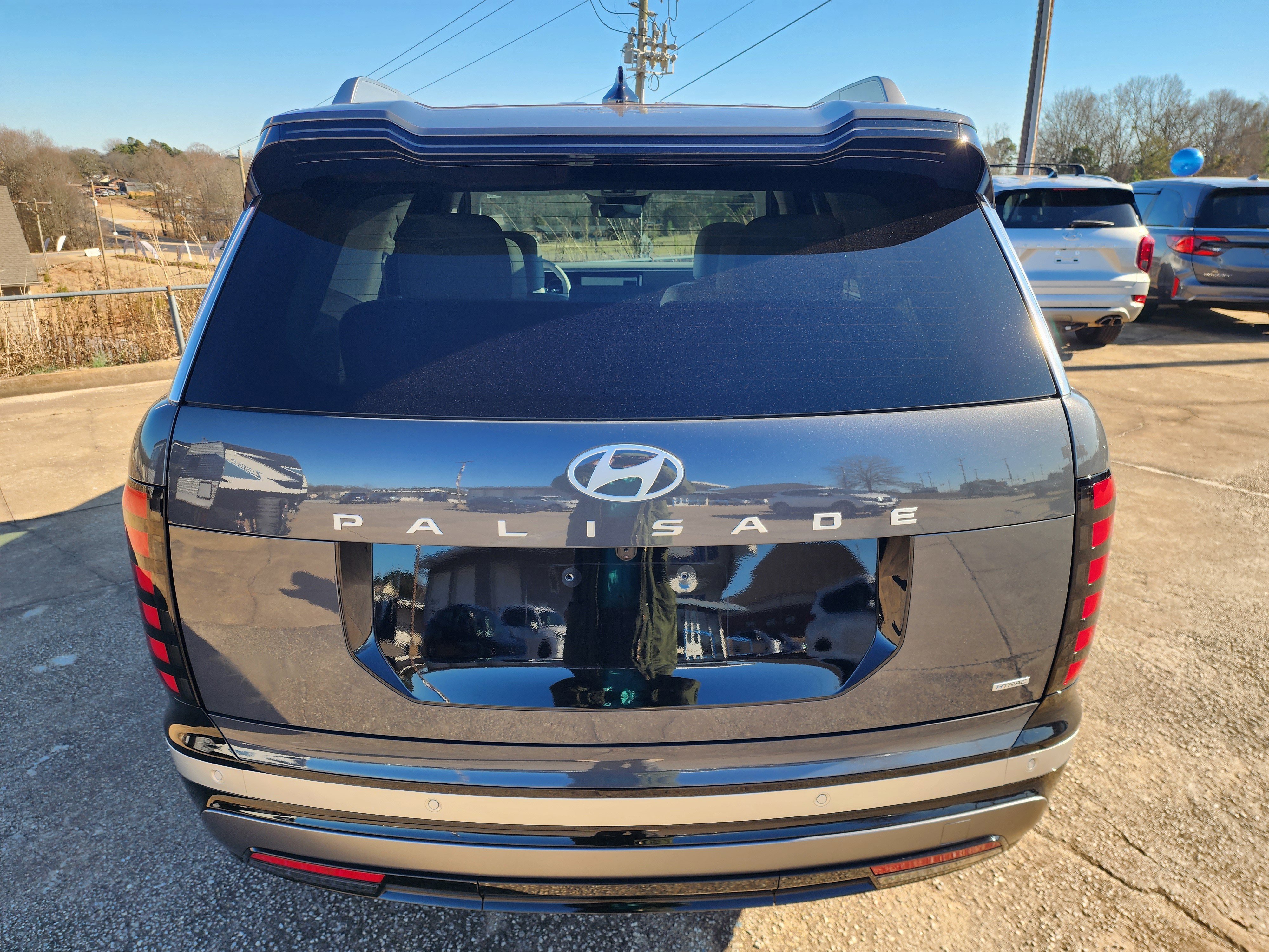 Used 2026 Hyundai Palisade Limited image 5