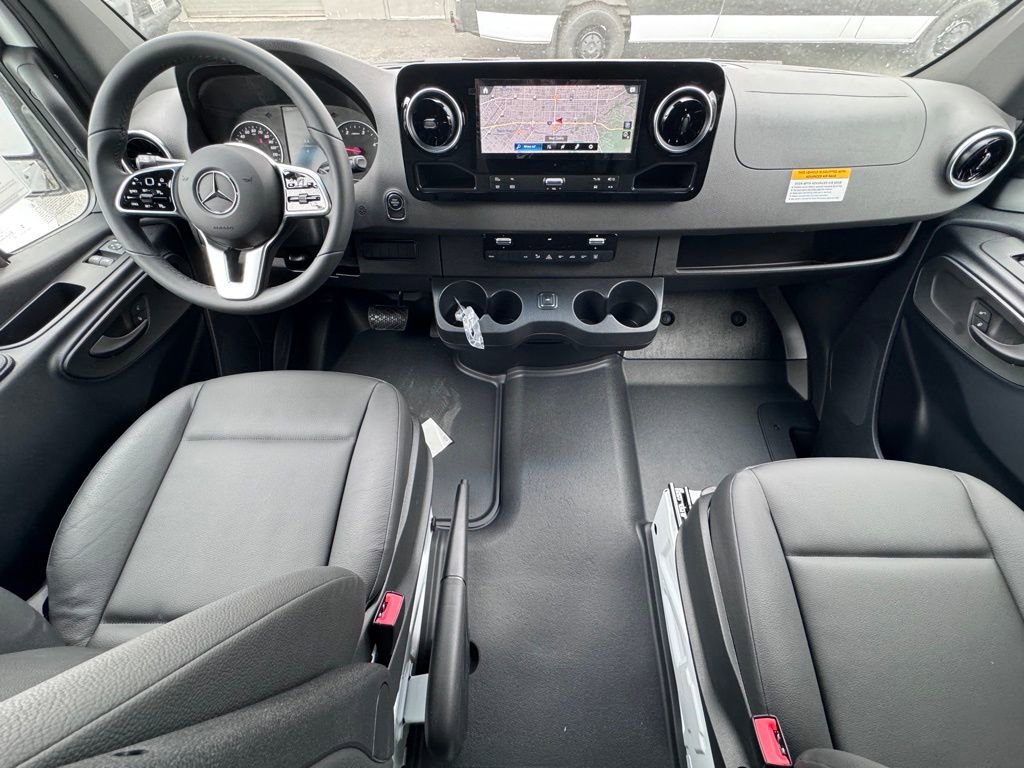 New 2024 Mercedes-Benz Sprinter 3500 image 26