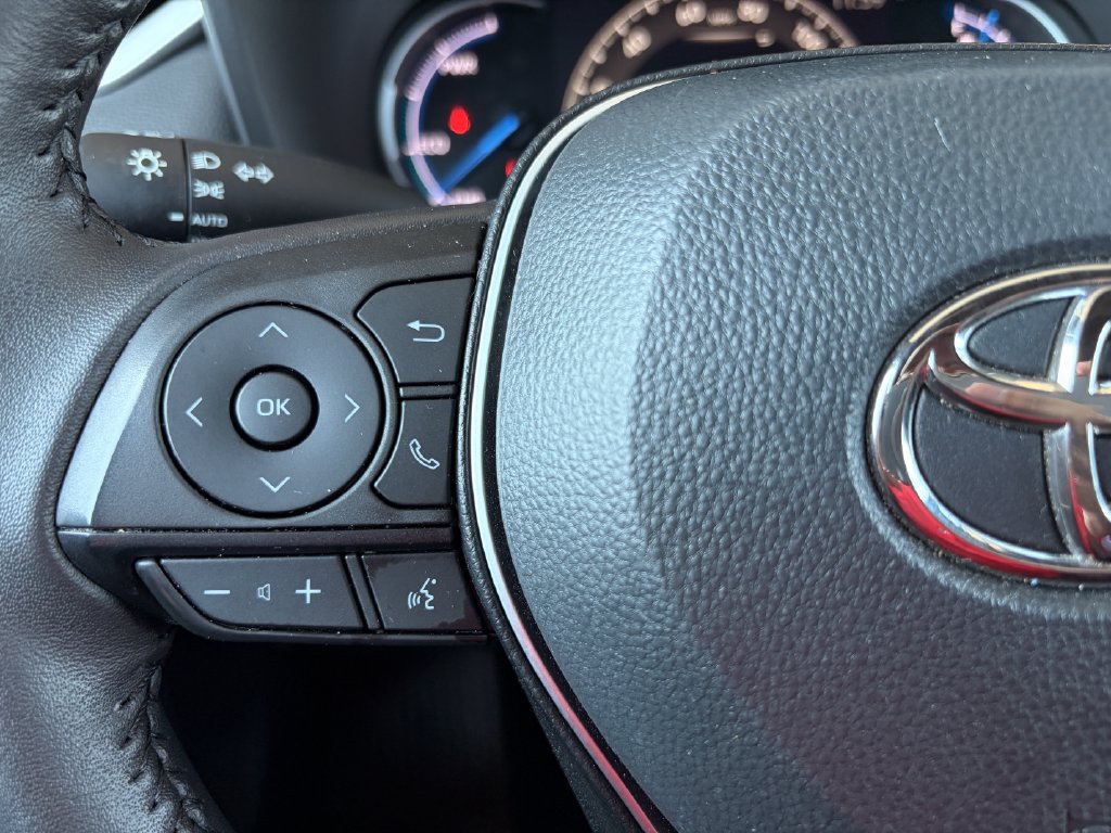 Used 2024 Toyota RAV4 SE AWD/4WD image 18