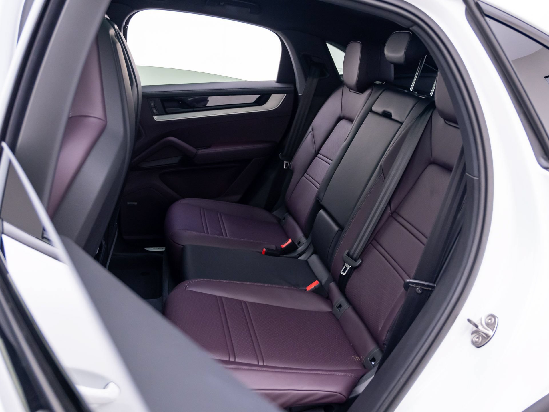 New 2026 Porsche Cayenne Coupe AWD/4WD image 16