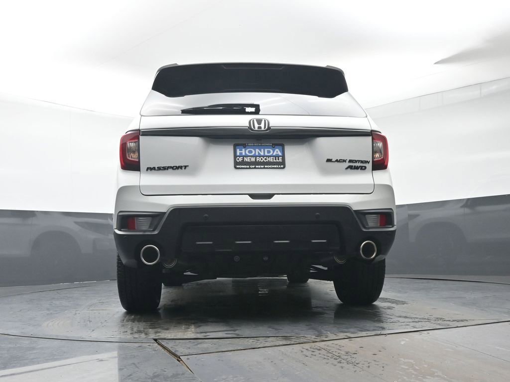 Used 2024 Honda Passport Black Edition image 32