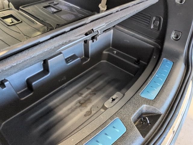 Certified 2023 Buick Enclave Avenir image 35