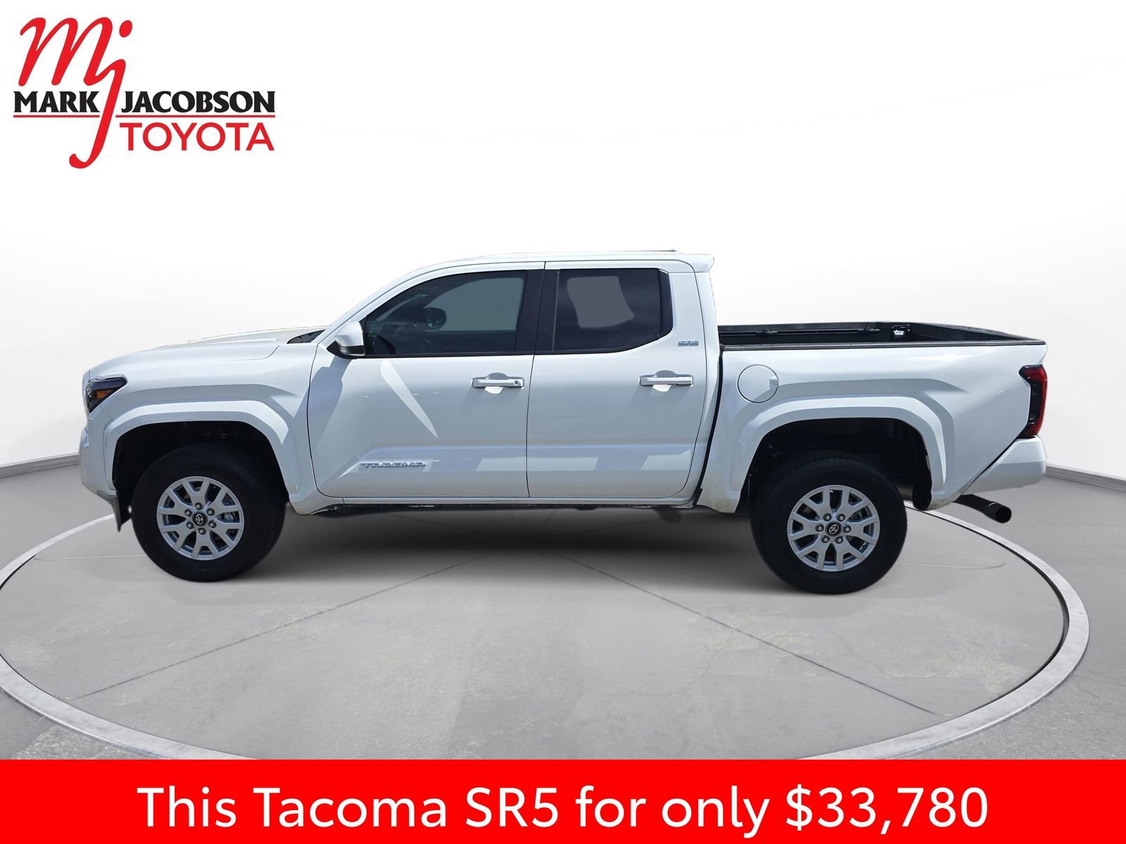 Used 2024 Toyota Tacoma SR5 RWD image 14