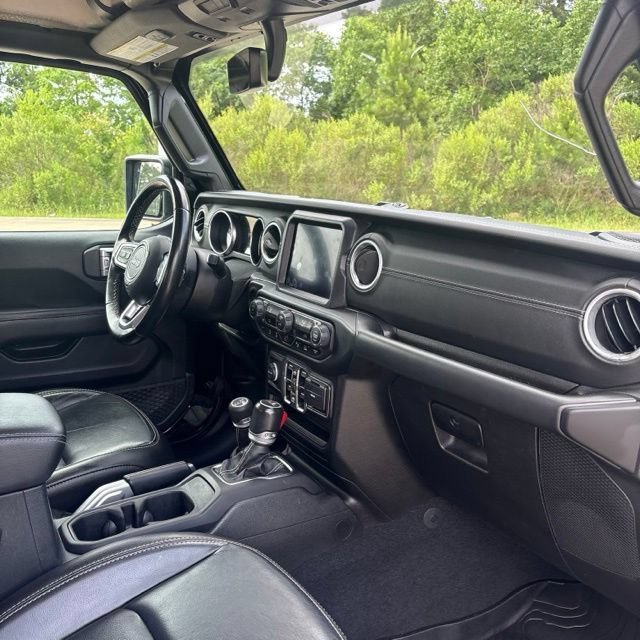 Used 2020 Jeep Gladiator Overland AWD/4WD image 15