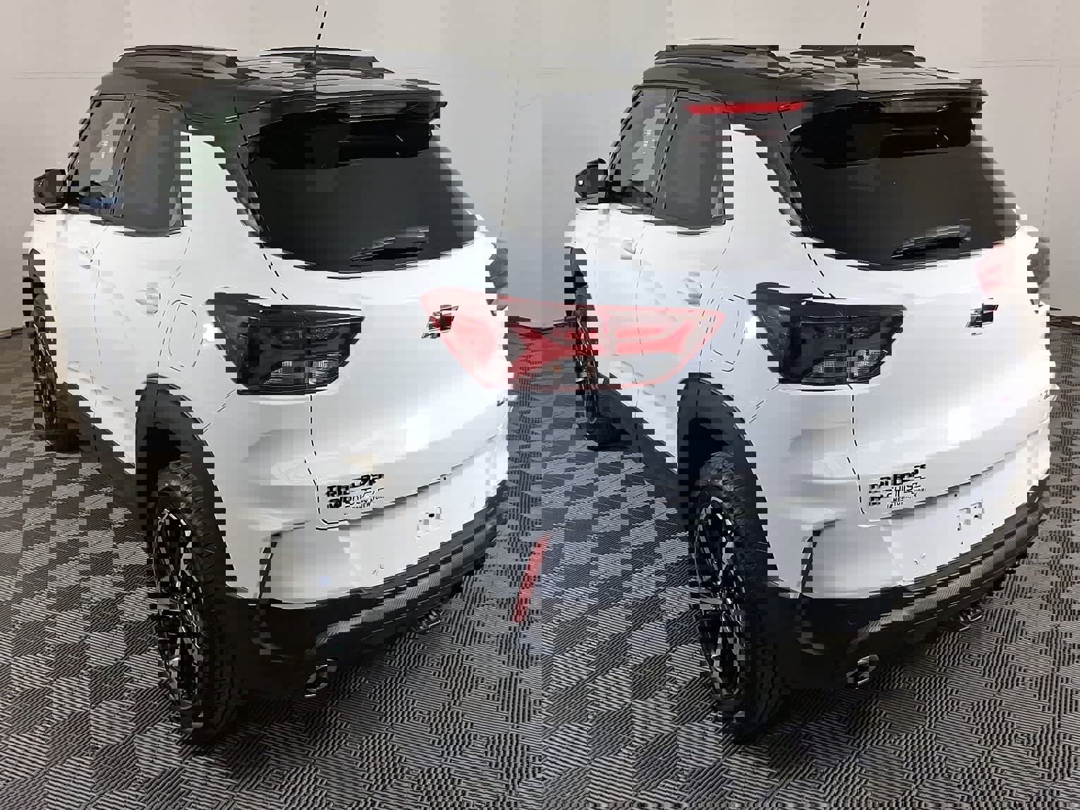 Used 2023 Chevrolet TrailBlazer RS w/ Sun and Liftgate Package image 19