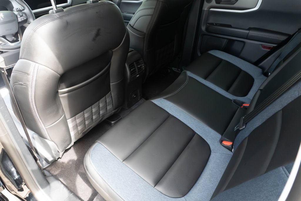 Used 2025 Ford Bronco Sport Outer Banks w/ Outer Banks Tech Package+ AWD/4WD image 19