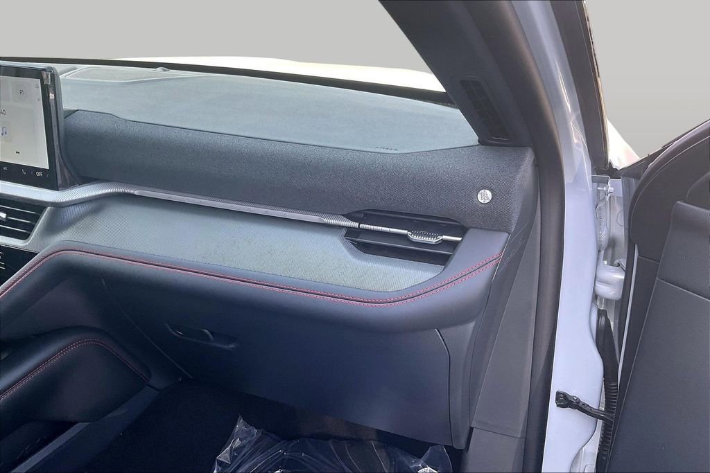 New 2026 Ford Explorer ST-Line RWD image 27