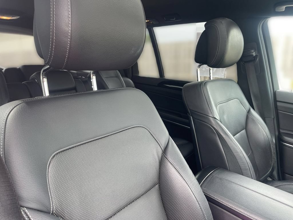 Used 2018 Mercedes-Benz GLS 550 4MATIC image 44