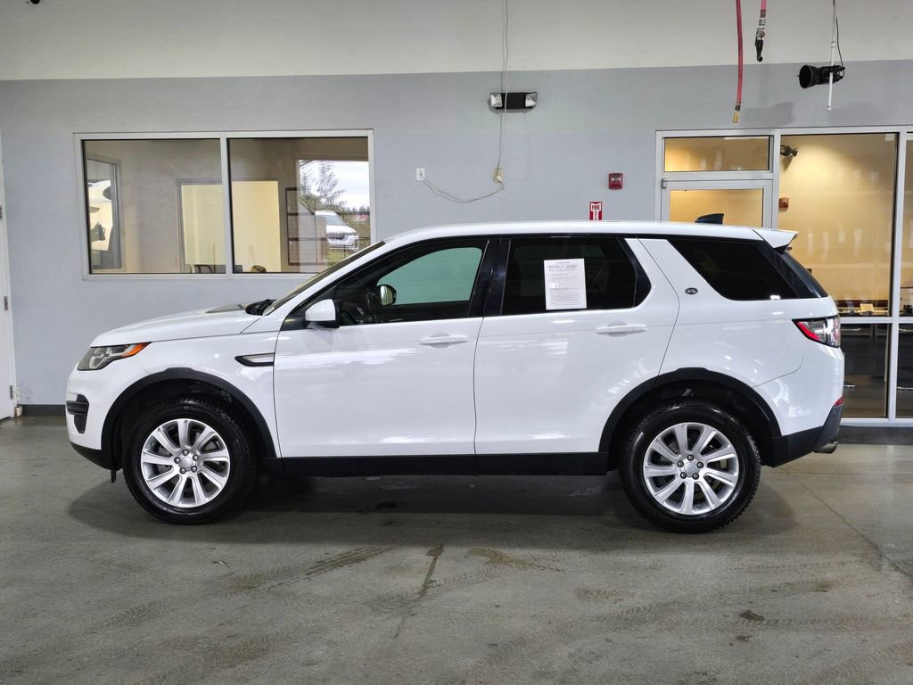 Used 2019 Land Rover Discovery Sport SE AWD/4WD image 7