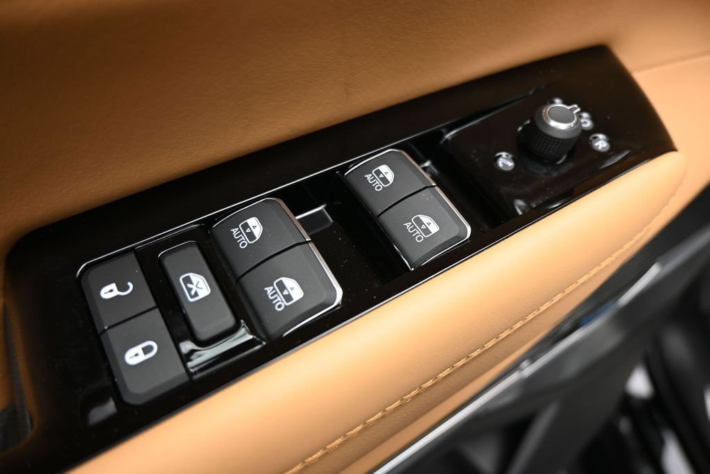 New 2026 Jeep Grand Wagoneer L Summit AWD/4WD image 11