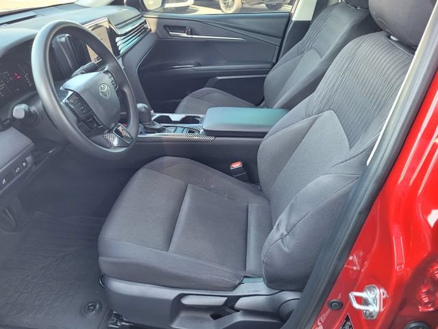 Used 2025 Toyota Camry LE FWD image 16