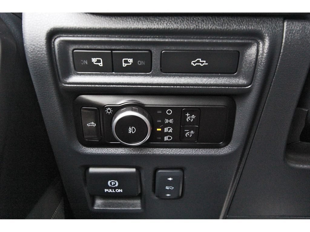 Used 2024 Ford F150 Lariat w/ Bed Utility Package AWD/4WD image 19