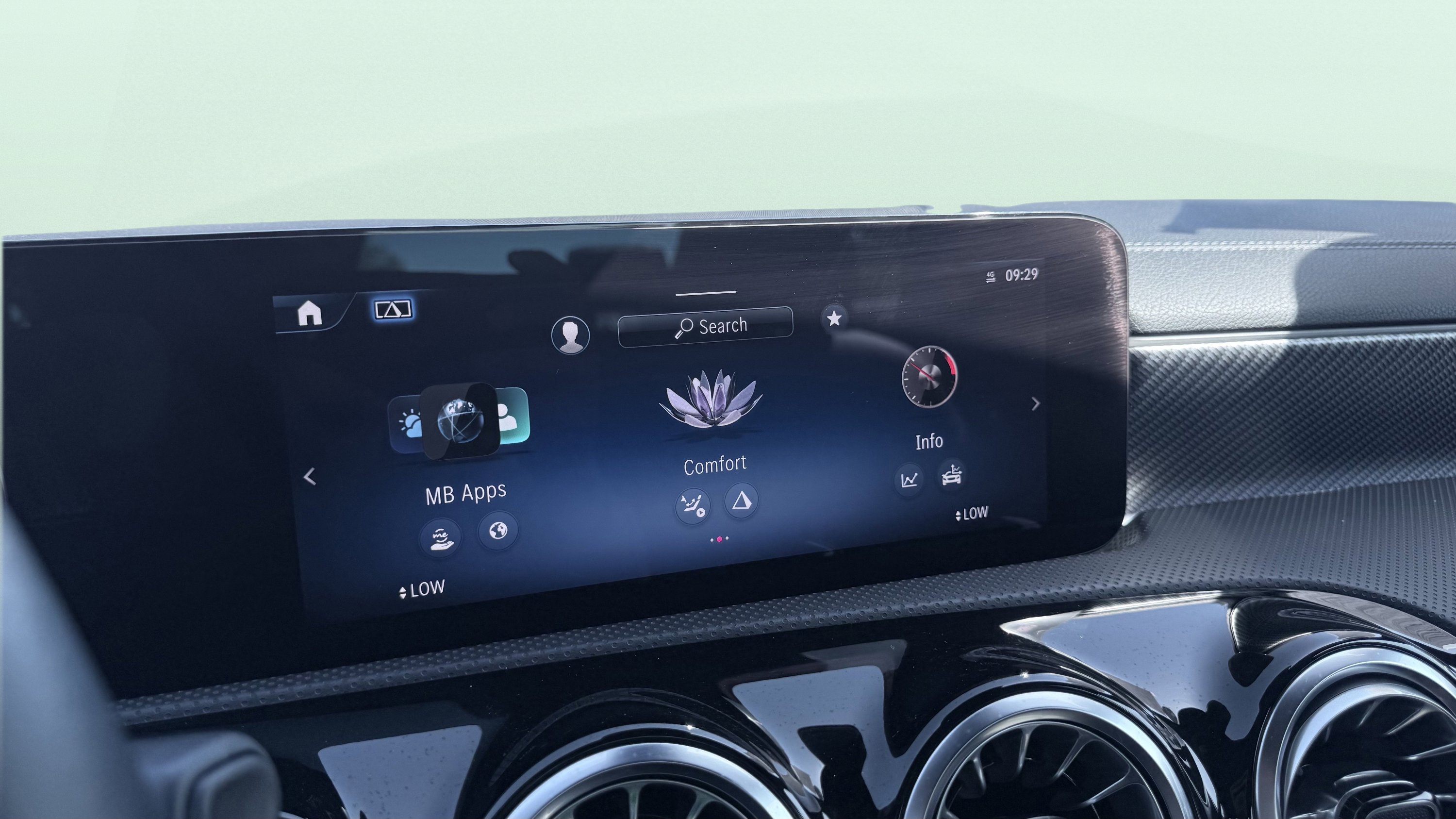 Used 2025 Mercedes-Benz CLA 250 image 79