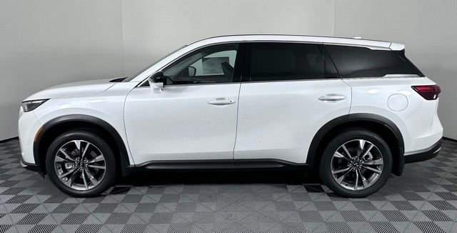Certified 2026 INFINITI QX60 Pure w/ Cargo Package FWD image 4