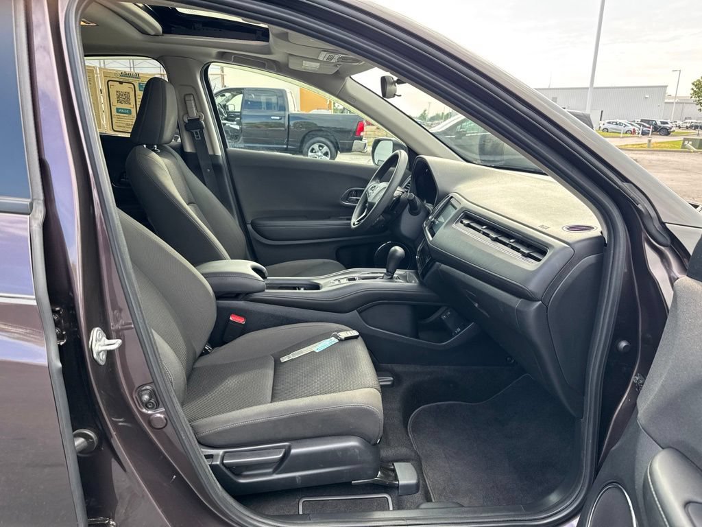 Used 2022 Honda HR-V EX image 39
