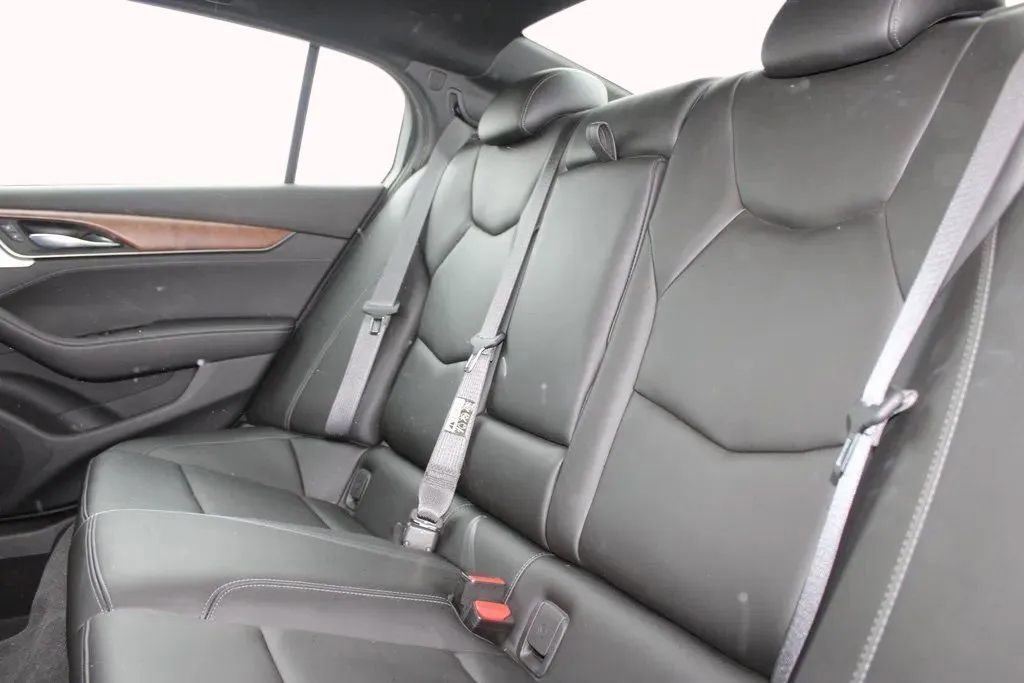 Used 2021 Cadillac CT5 Luxury w/ Sun And Sound Package image 28