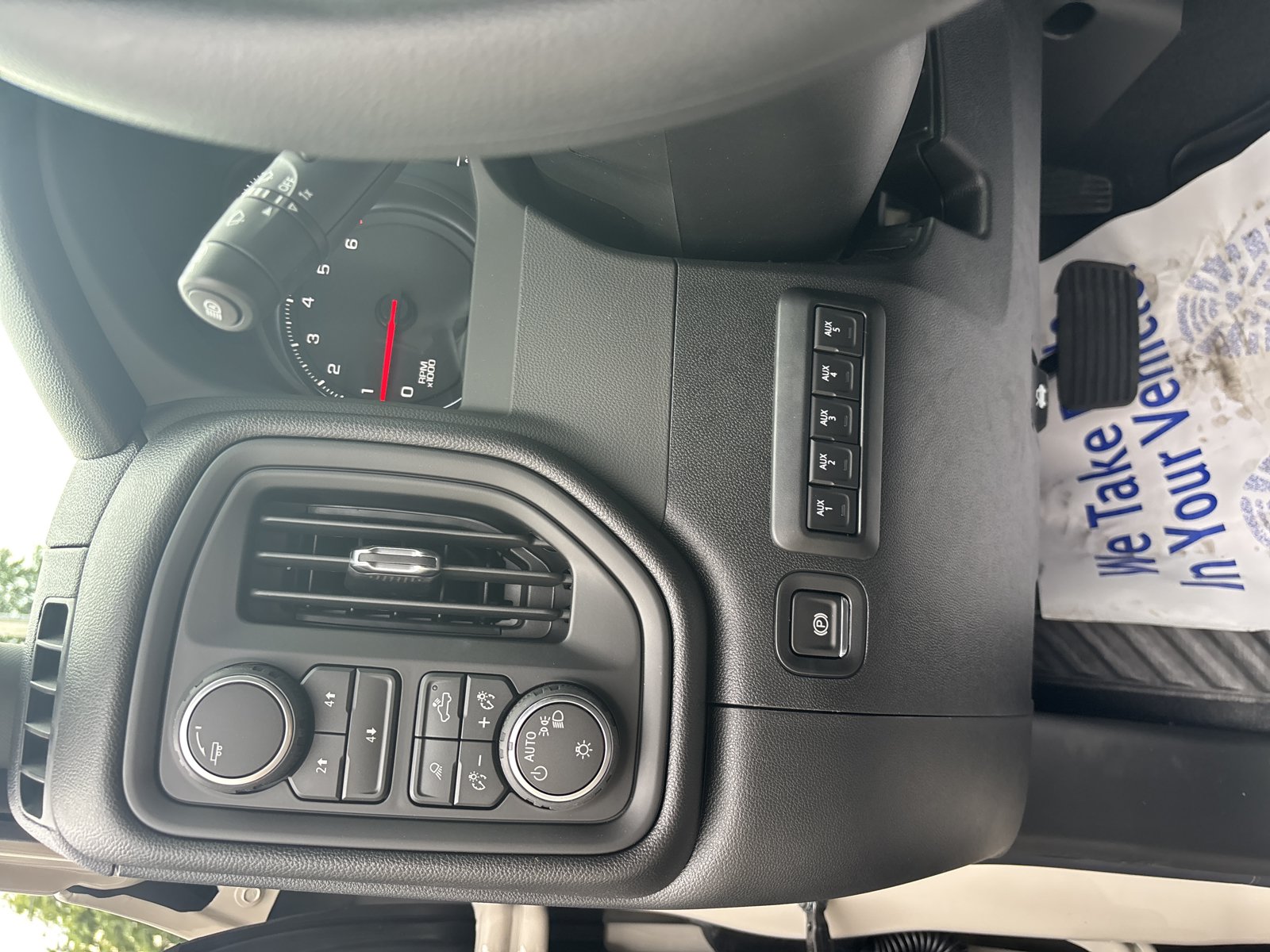 New 2026 Chevrolet Silverado 2500 Custom w/ Custom Convenience Package AWD/4WD image 13